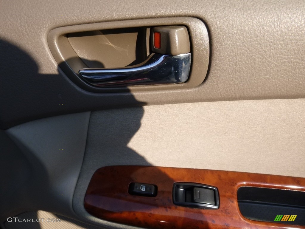 2003 Camry XLE - Salsa Red Pearl / Taupe photo #10