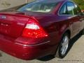 2005 Merlot Metallic Ford Five Hundred Limited AWD  photo #34