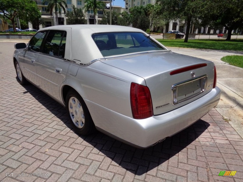 2002 DeVille Sedan - Sterling Metallic / Dark Gray photo #2