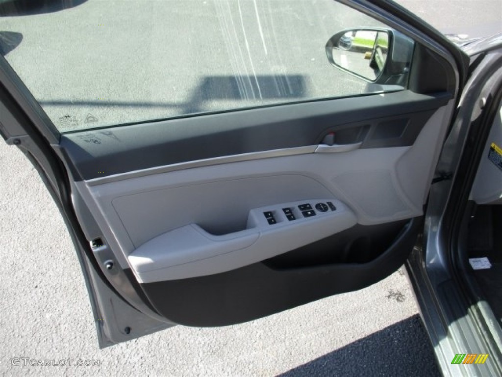 2017 Elantra SE - Gray / Gray photo #17