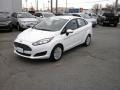 Oxford White - Fiesta S Sedan Photo No. 3
