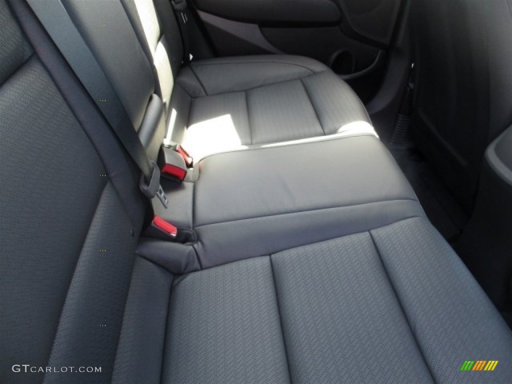 2017 Elantra Limited - Gray / Black photo #14