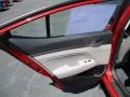 Red - Elantra Limited Photo No. 17