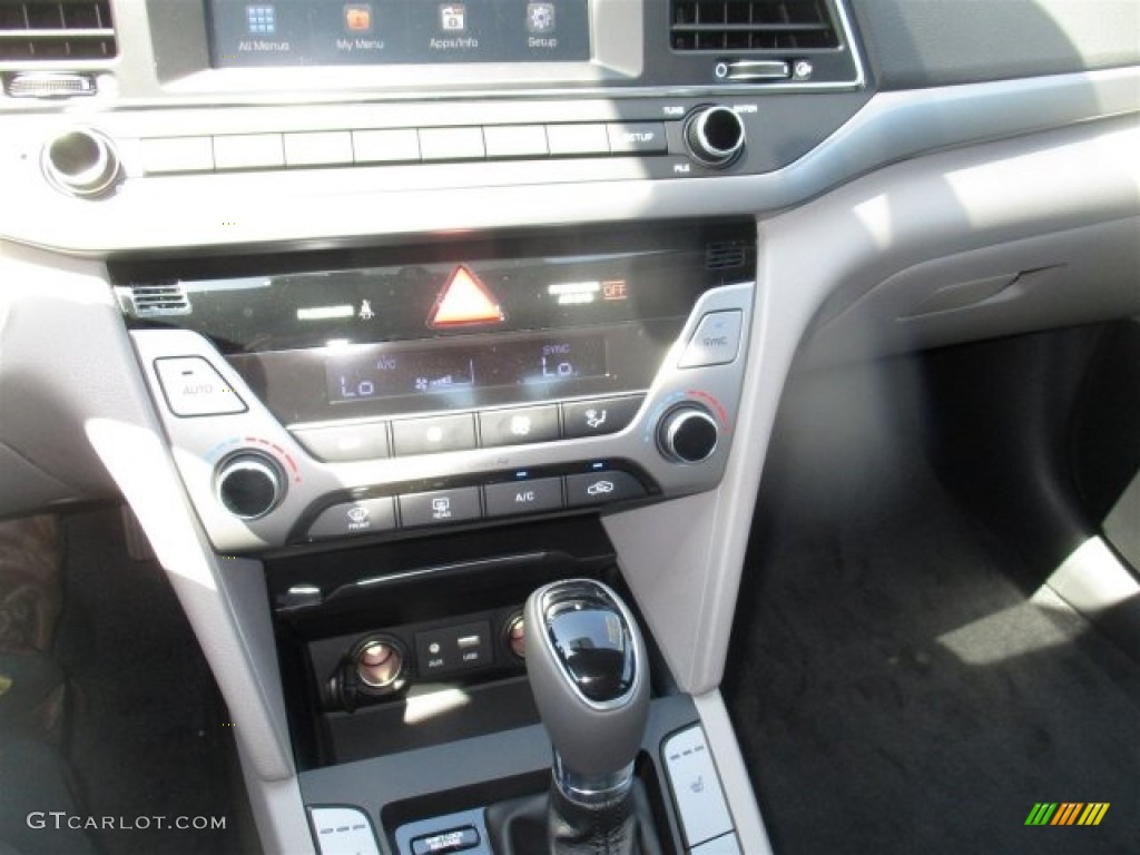 2017 Elantra Limited - Silver / Gray photo #19