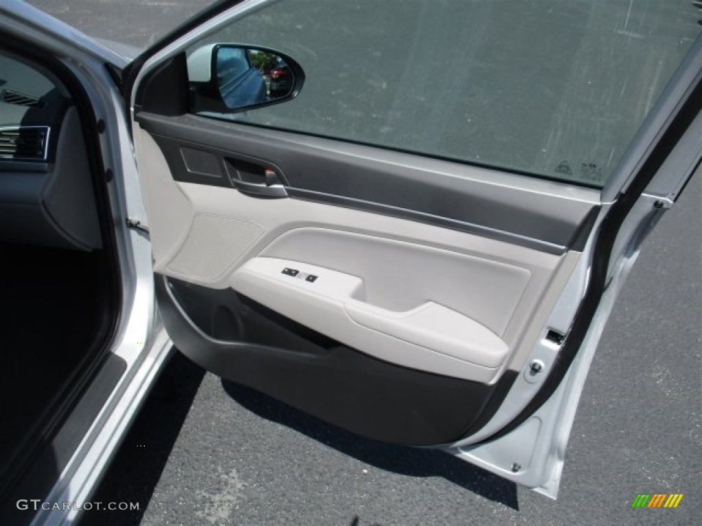 2017 Elantra Limited - Silver / Gray photo #11