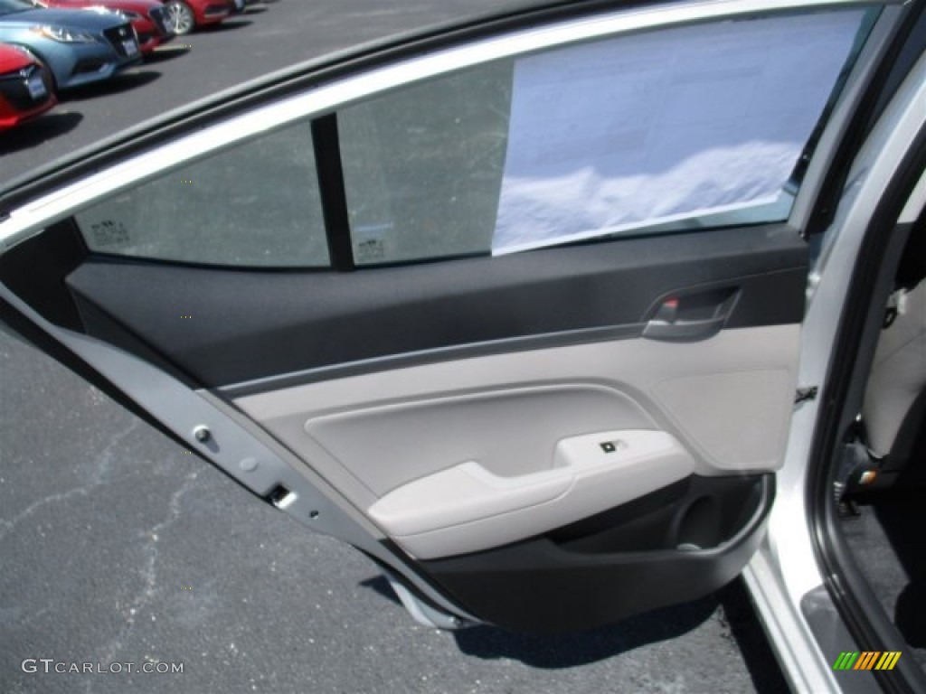 2017 Elantra Limited - Silver / Gray photo #16