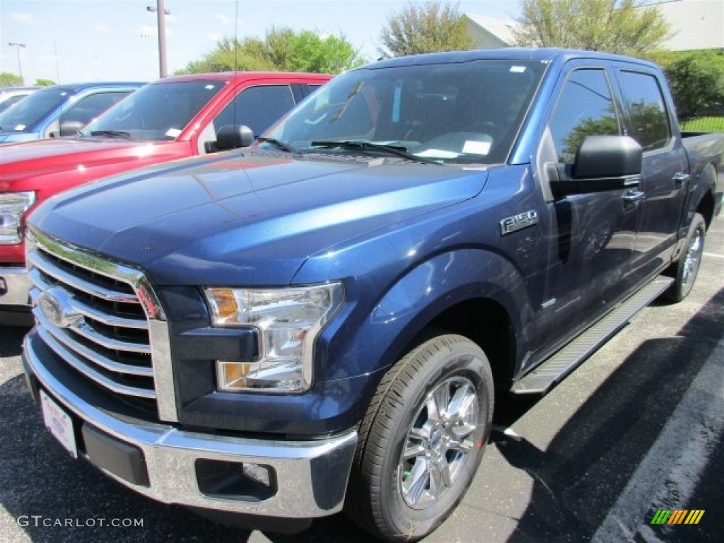2016 F150 XLT SuperCrew - Blue Jeans / Medium Earth Gray photo #2
