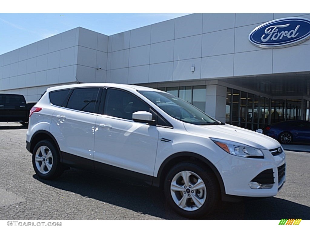 2016 Escape SE - Oxford White / Medium Light Stone photo #1