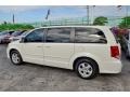 Stone White - Grand Caravan SXT Photo No. 38