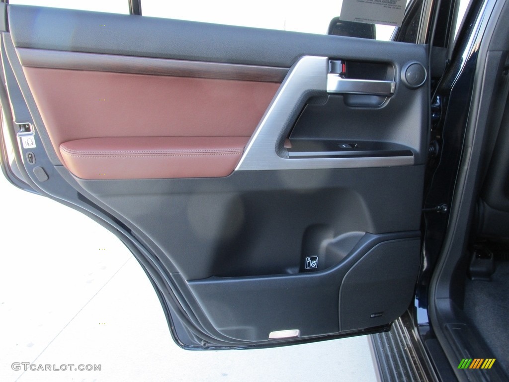 2016 Land Cruiser 4WD - Blue Onyx Pearl / Terra photo #18