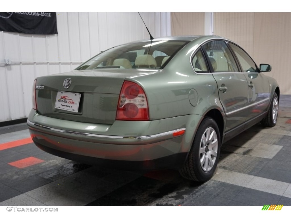 2003 Passat GLS Sedan - Fresco Green Metallic / Beige photo #8