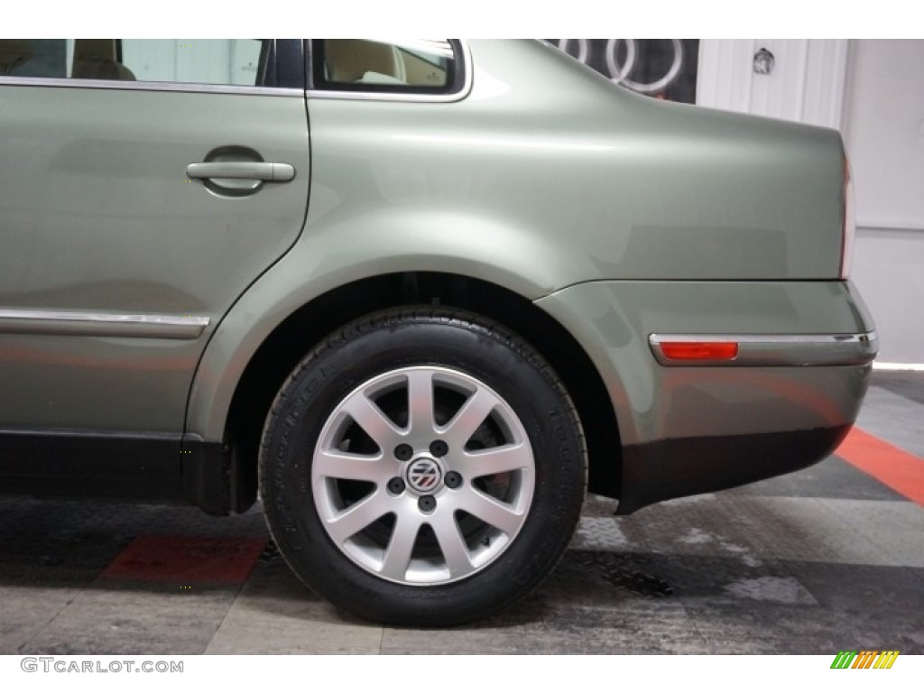 2003 Passat GLS Sedan - Fresco Green Metallic / Beige photo #66