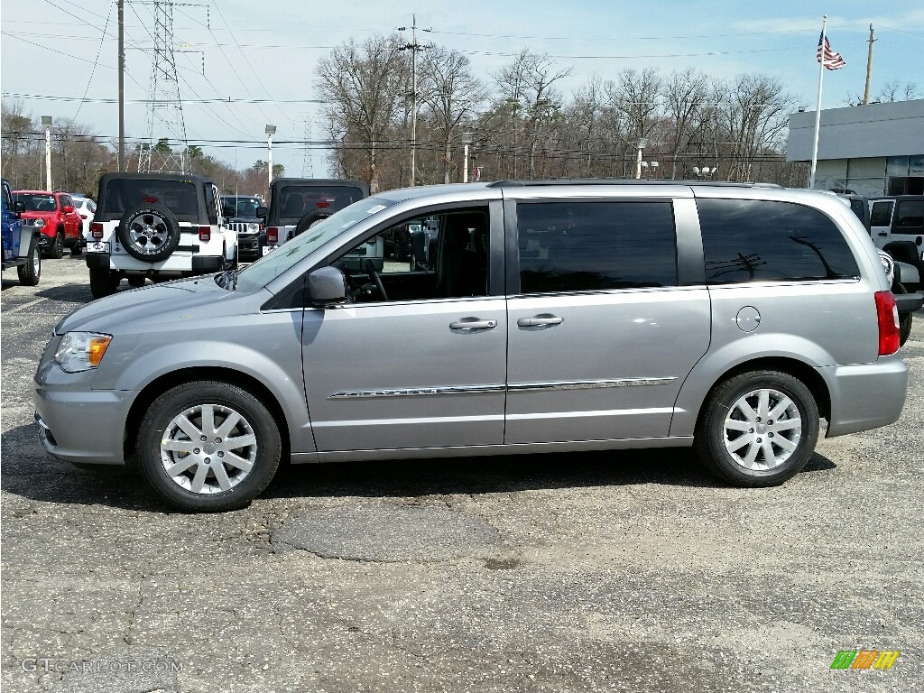 2016 Town & Country Touring - Billet Silver Metallic / Black/Light Graystone photo #3