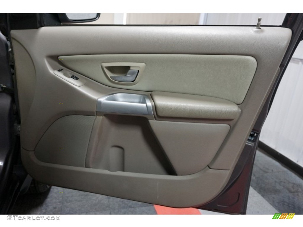 2005 XC90 V8 AWD - Titanium Gray Metallic / Taupe/Light Taupe photo #17