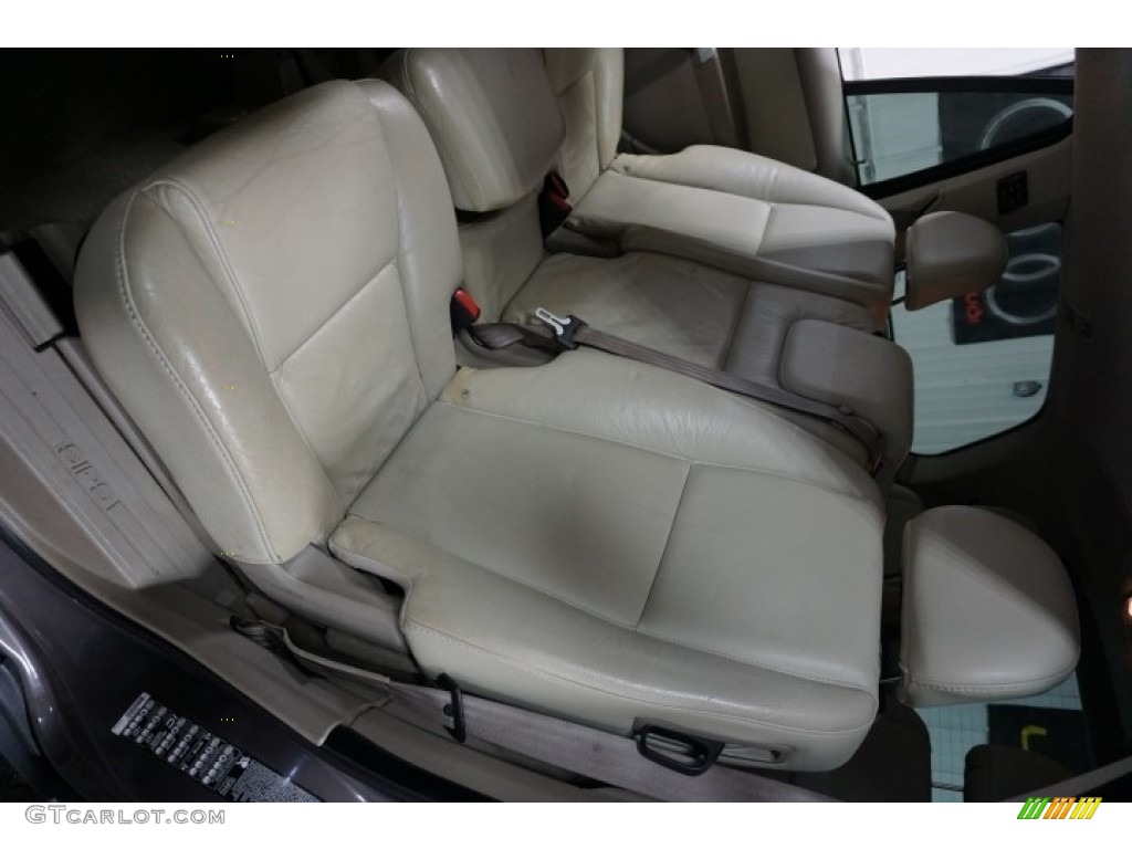 2005 XC90 V8 AWD - Titanium Gray Metallic / Taupe/Light Taupe photo #22