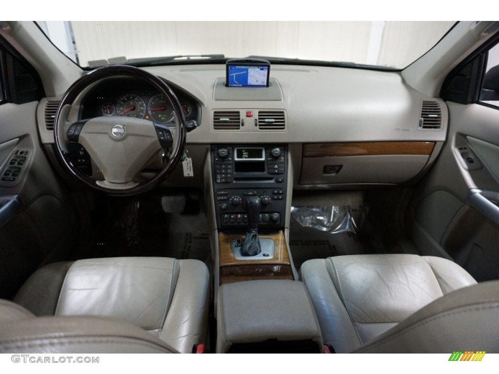 2005 XC90 V8 AWD - Titanium Gray Metallic / Taupe/Light Taupe photo #27