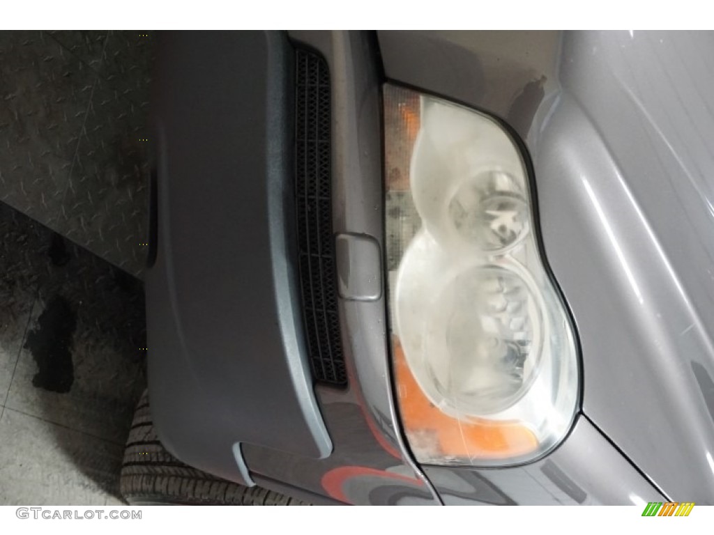2005 XC90 V8 AWD - Titanium Gray Metallic / Taupe/Light Taupe photo #54