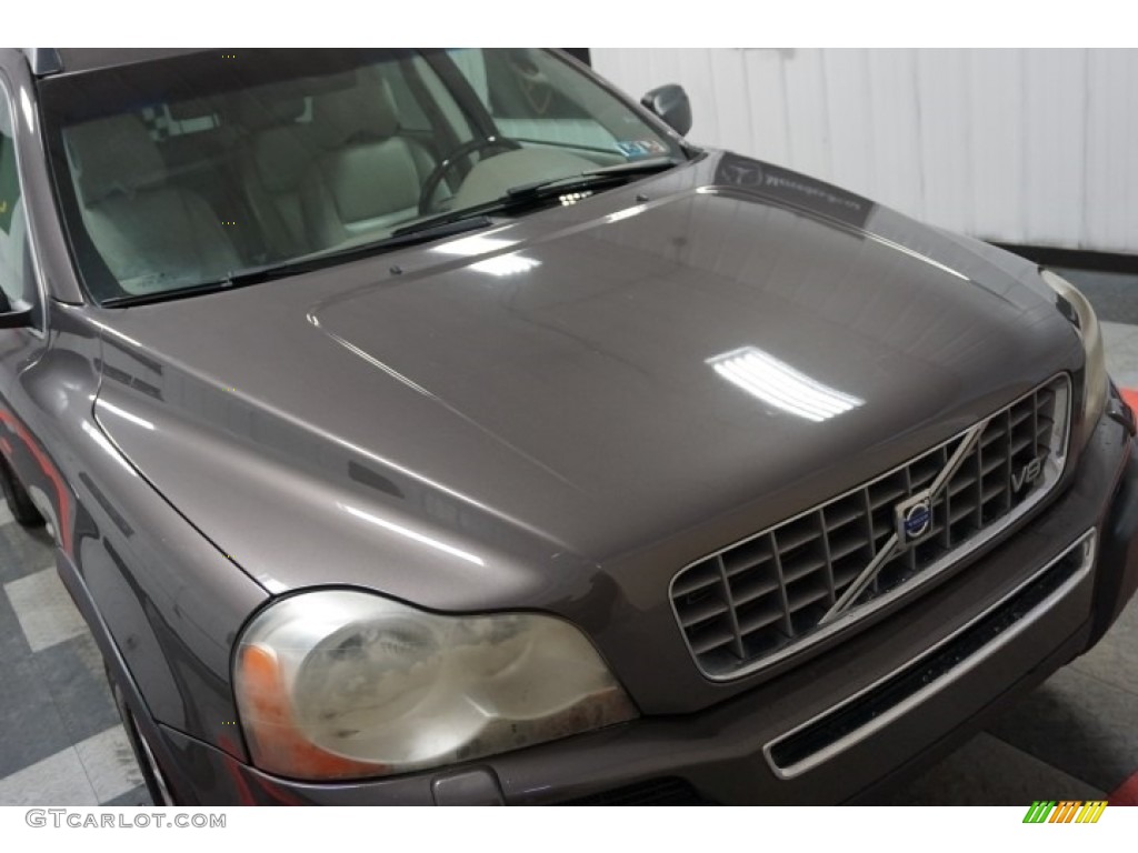 2005 XC90 V8 AWD - Titanium Gray Metallic / Taupe/Light Taupe photo #57