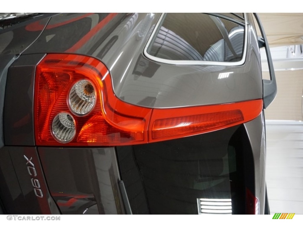 2005 XC90 V8 AWD - Titanium Gray Metallic / Taupe/Light Taupe photo #70
