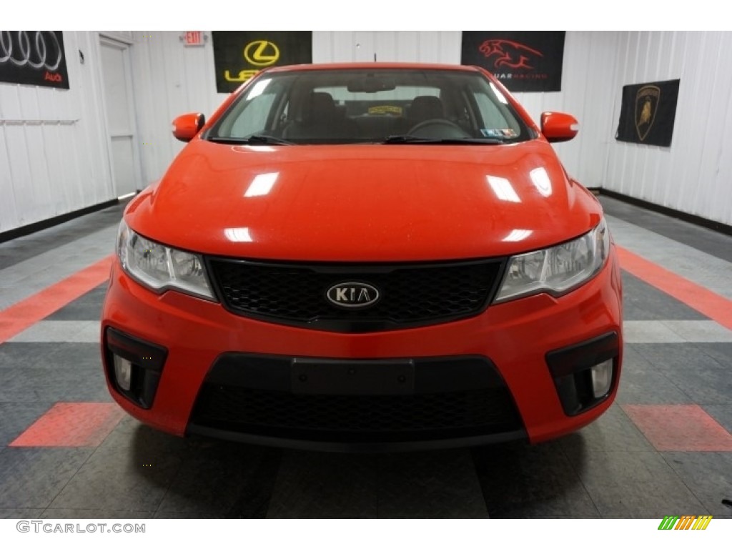 2010 Forte Koup SX - Racing Red / Black Sport photo #4