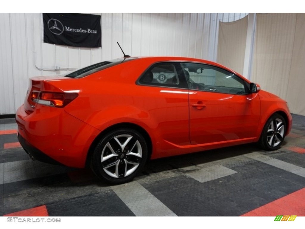 2010 Forte Koup SX - Racing Red / Black Sport photo #7