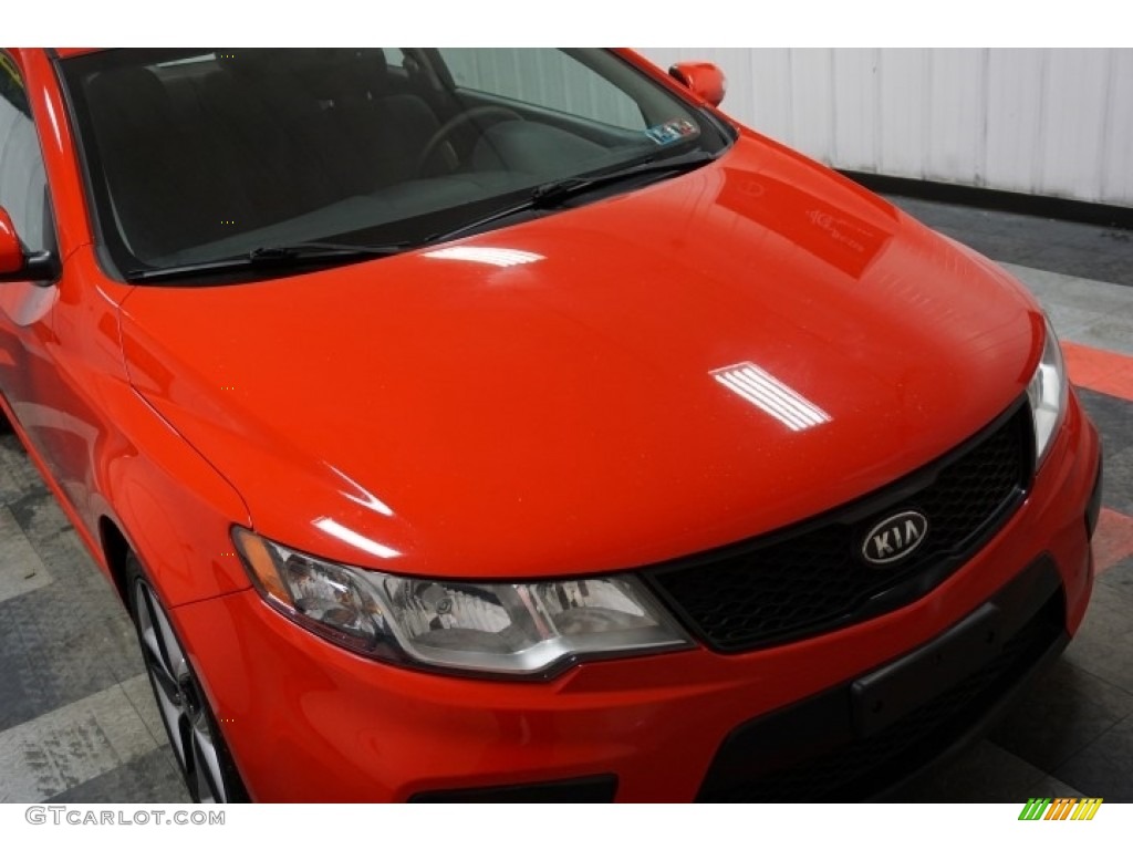 2010 Forte Koup SX - Racing Red / Black Sport photo #55