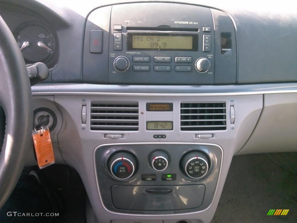 2006 Sonata GLS V6 - Aquamarine Pearl / Gray photo #4