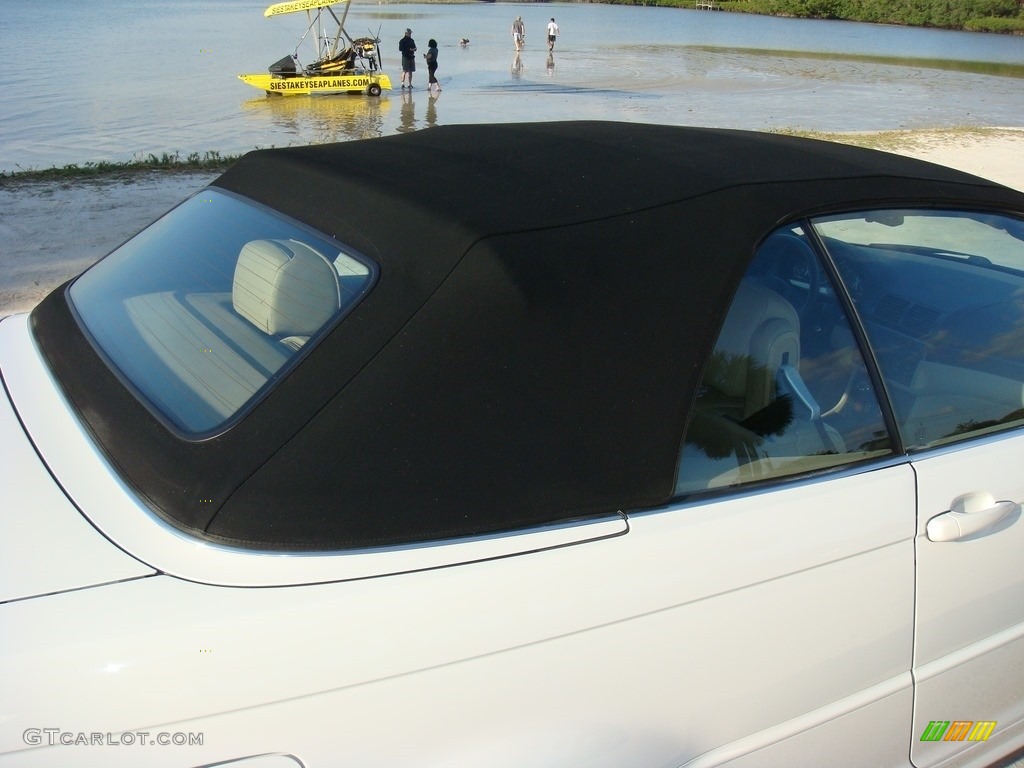 2006 3 Series 330i Convertible - Alpine White / Natural Brown photo #26