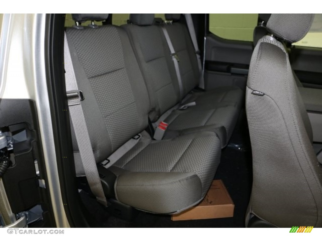 2016 F150 XLT SuperCab 4x4 - Ingot Silver / Medium Earth Gray photo #9