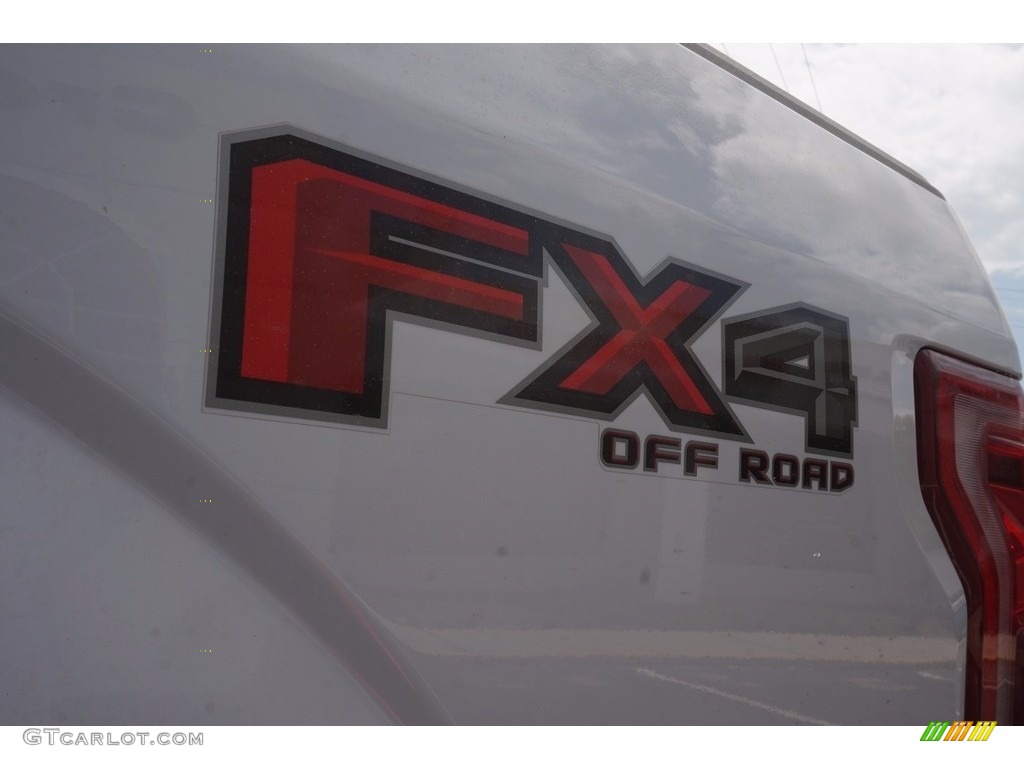 2015 F150 Lariat SuperCrew 4x4 - Oxford White / Black photo #15