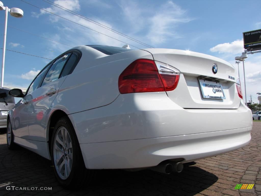 2006 3 Series 325i Sedan - Alpine White / Beige photo #3