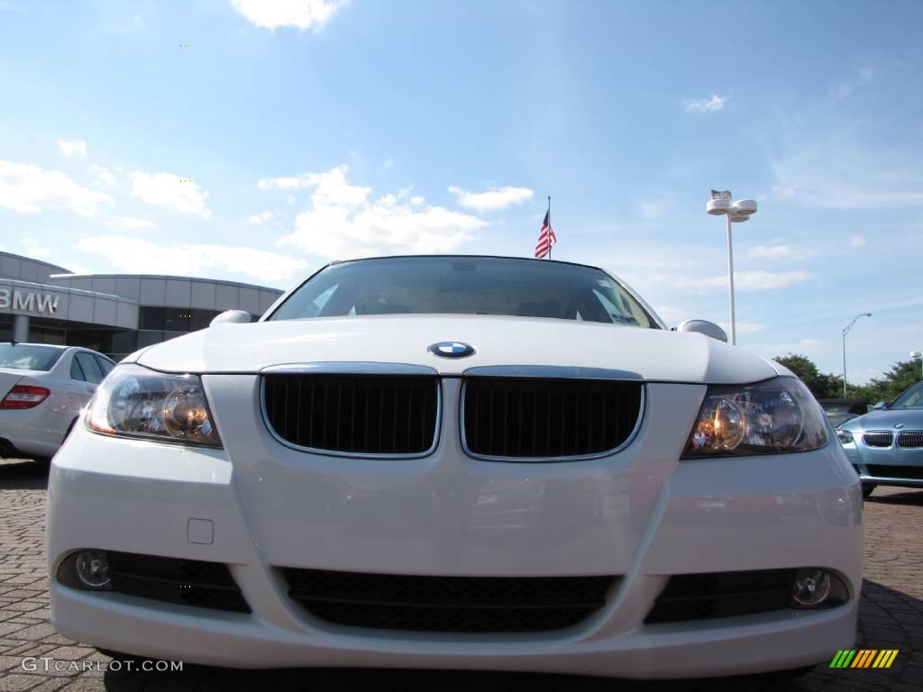 2006 3 Series 325i Sedan - Alpine White / Beige photo #8