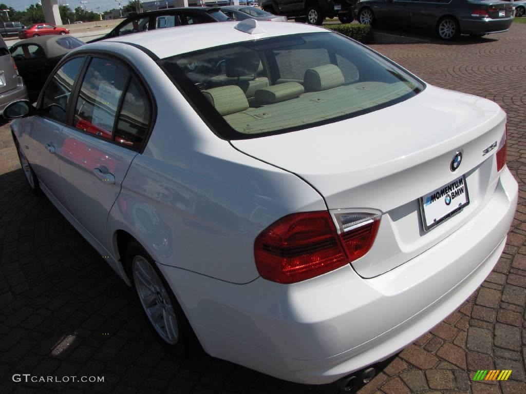 2006 3 Series 325i Sedan - Alpine White / Beige photo #11