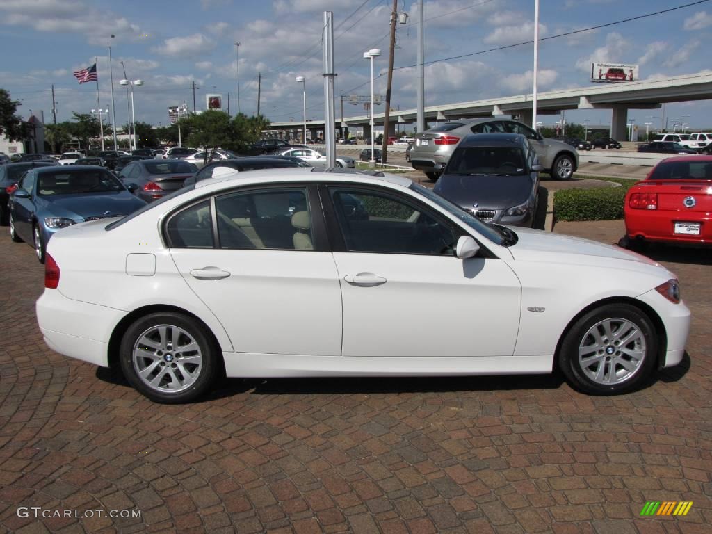 2006 3 Series 325i Sedan - Alpine White / Beige photo #14