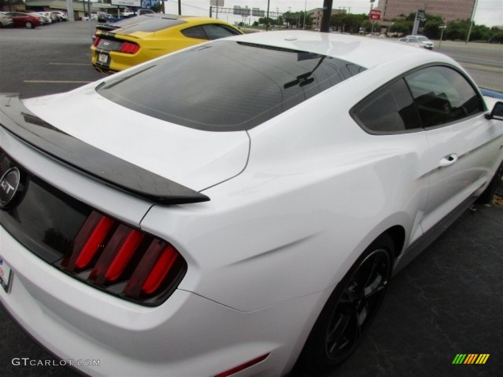 2016 Mustang GT/CS California Special Coupe - Oxford White / California Special Ebony Black/Miko Suede photo #7