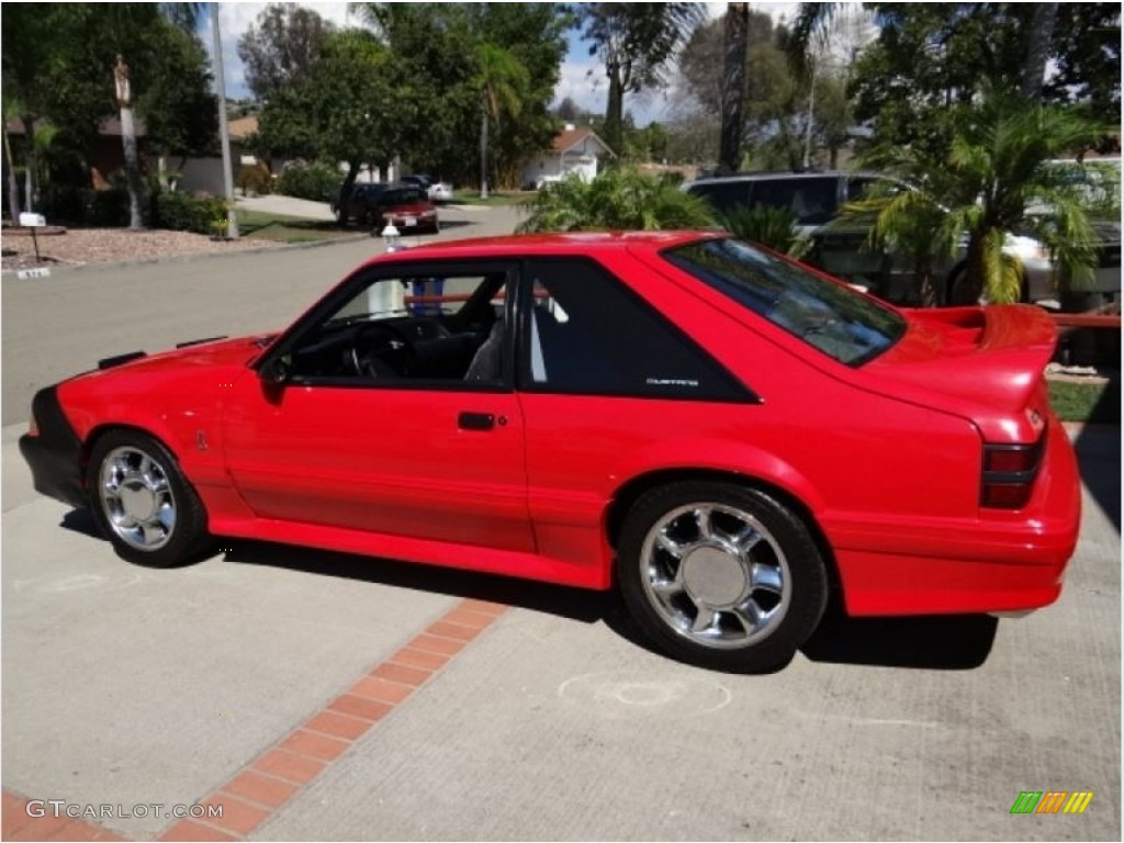 1993 Mustang SVT Cobra Fastback - Bright Red / Grey photo #4