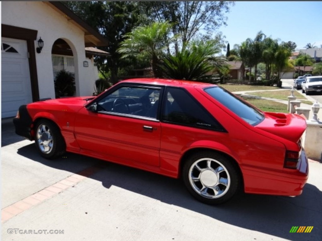 1993 Mustang SVT Cobra Fastback - Bright Red / Grey photo #5