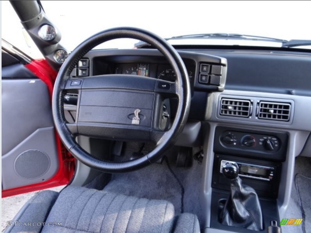 1993 Mustang SVT Cobra Fastback - Bright Red / Grey photo #11