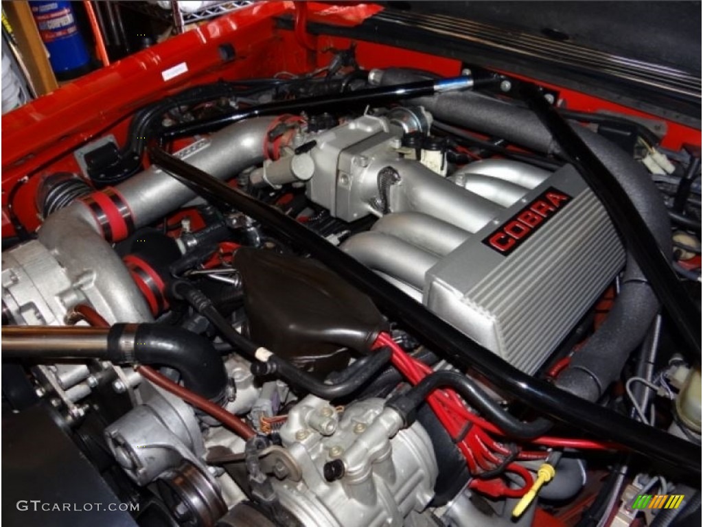 1993 Mustang SVT Cobra Fastback - Bright Red / Grey photo #16