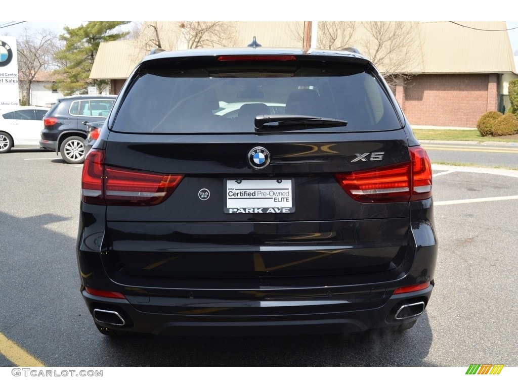 2016 X5 xDrive50i - Black Sapphire Metallic / Terra photo #4