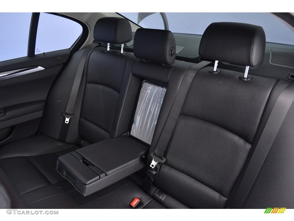 2016 5 Series 528i Sedan - Dark Graphite Metallic / Black photo #9