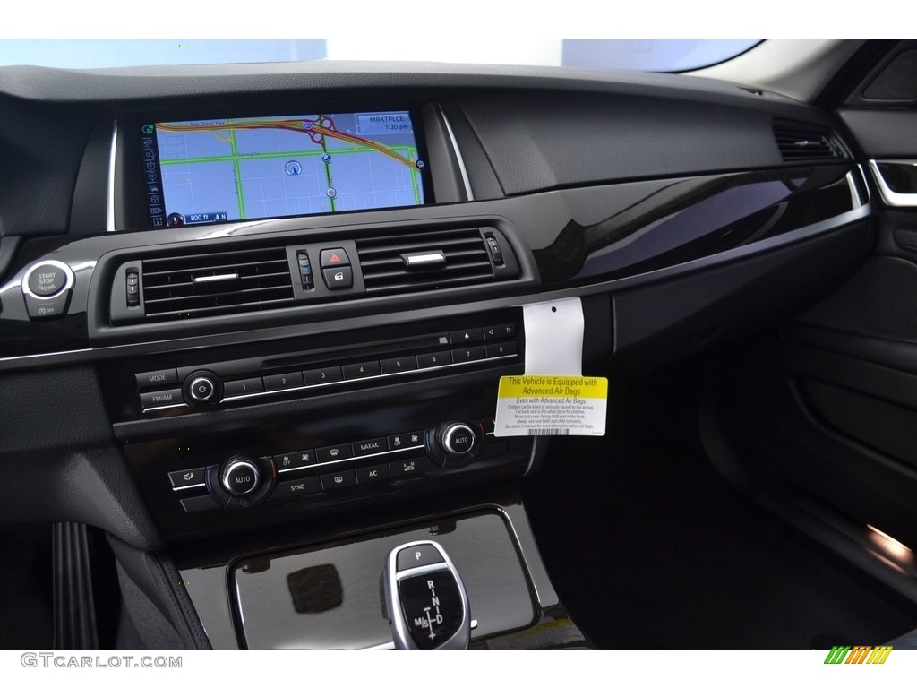 2016 5 Series 528i Sedan - Dark Graphite Metallic / Black photo #12