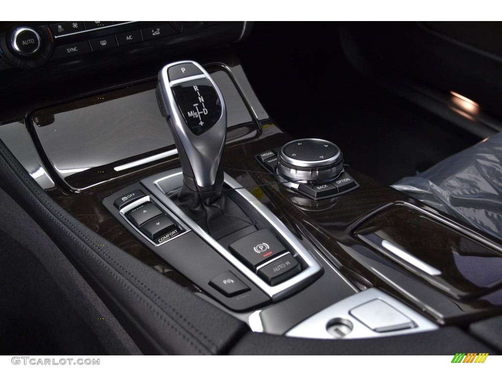 2016 5 Series 528i Sedan - Dark Graphite Metallic / Black photo #13