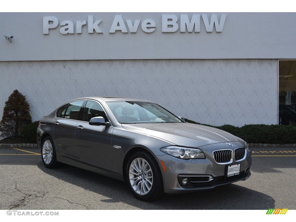 2016 5 Series 528i xDrive Sedan - Space Grey Metallic / Mocha photo #1