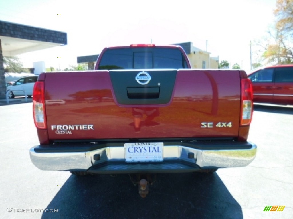 2006 Frontier SE King Cab 4x4 - Red Brawn / Desert photo #7
