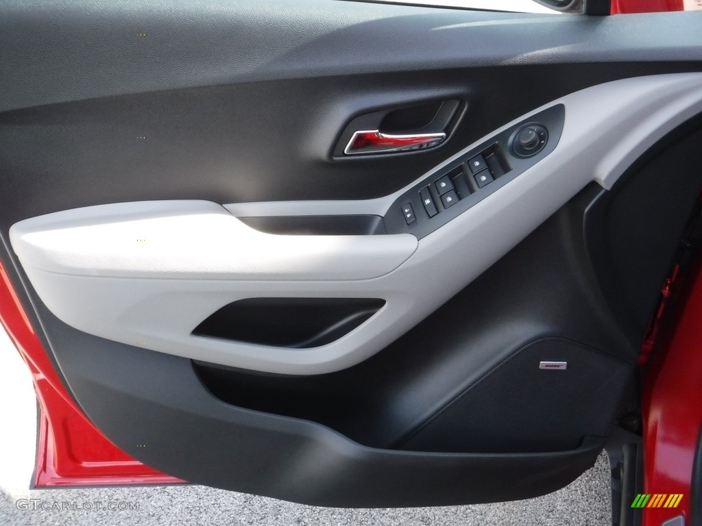 2015 Trax LTZ AWD - Blaze Red / Jet Black/Light Titanium photo #15