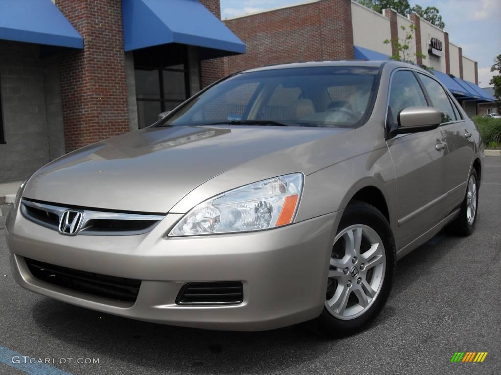 2006 Accord EX Sedan - Desert Mist Metallic / Ivory photo #2