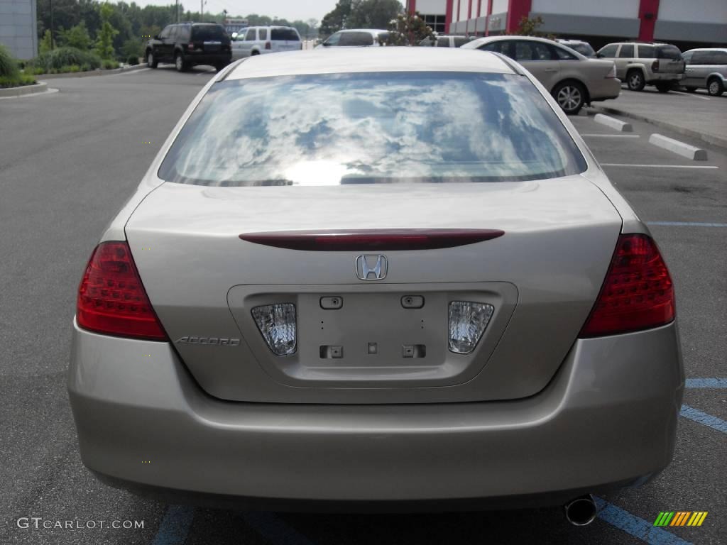 2006 Accord EX Sedan - Desert Mist Metallic / Ivory photo #7