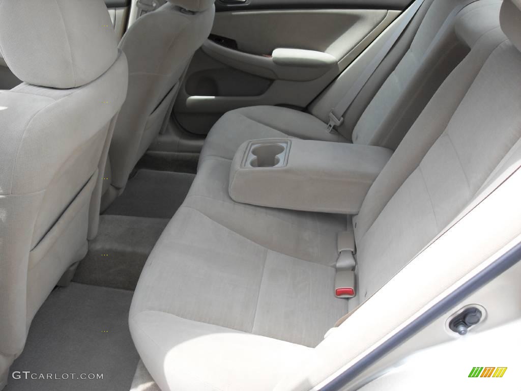 2006 Accord EX Sedan - Desert Mist Metallic / Ivory photo #18