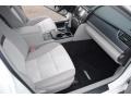 Super White - Camry LE Photo No. 20